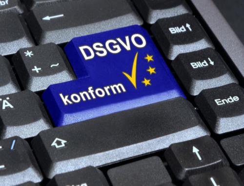 eks70 EnterKeySign - German: DSGVO konform gestalte Website (Datenschutz-Grundverordnung) - Blaue Taste - Häkchen Symbol und Sterne in gelb/orange - g6125